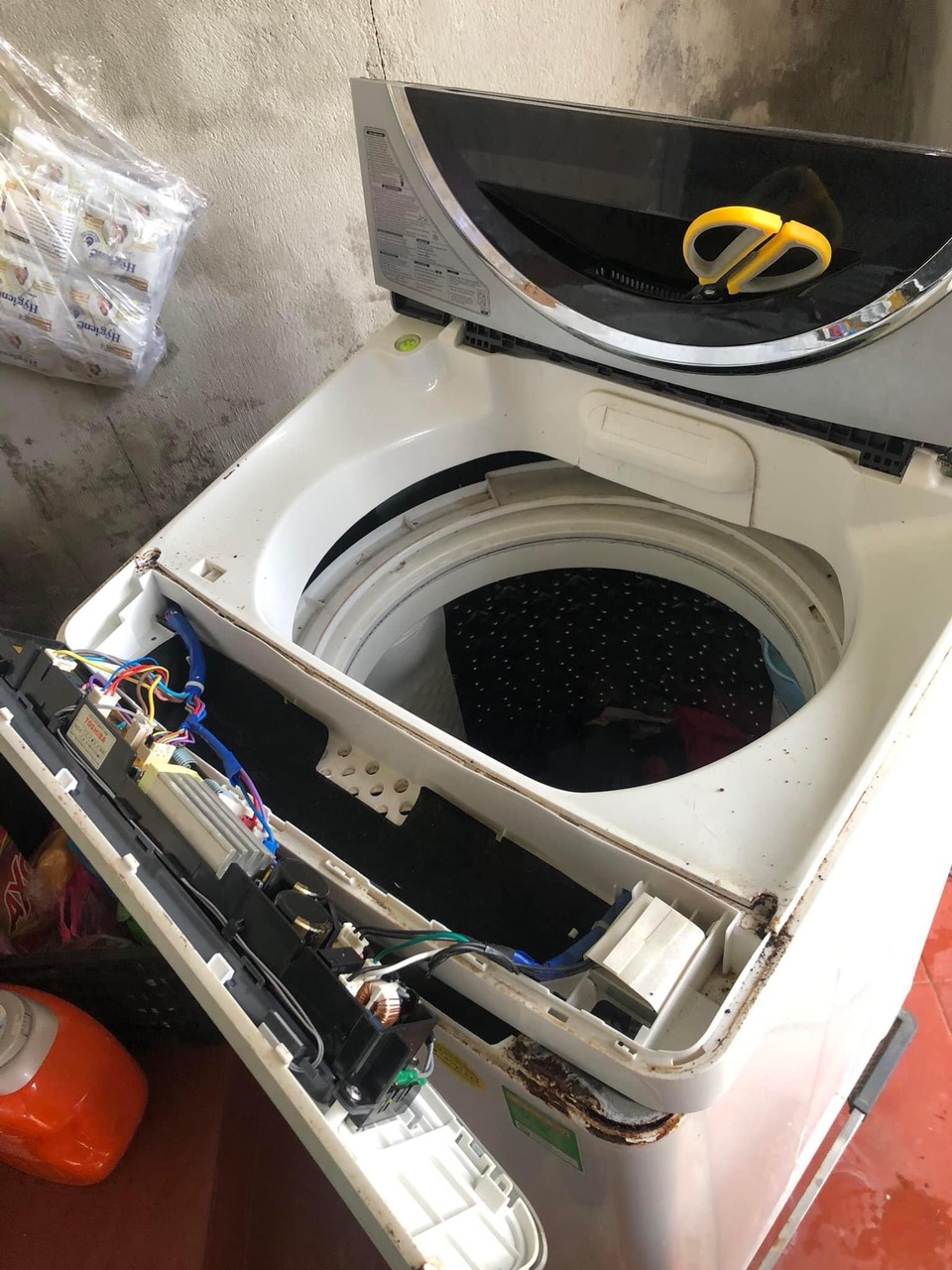 Nhận sửa máy giặt ở Phường 1 Bình Thạnh | Quý Anh/Chị đang ở khu vực Bình Thạnh, có sử dụng máy giặt đang gặp trục trặc, báo lỗi hư hỏng?.
