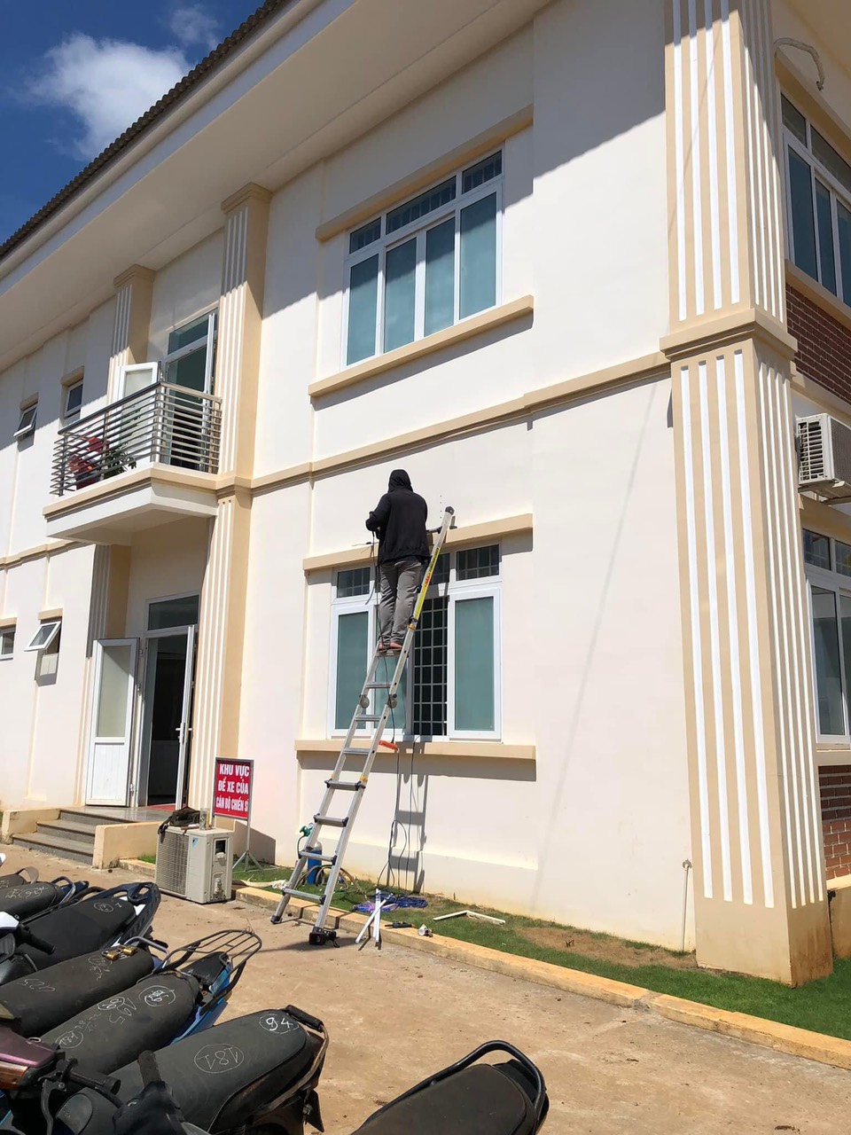 Sửa máy lạnh tại nhà Phường 13 Bình Thạnh | Bạn đang sinh sống và làm việc tại Quận Bình Thạnh.! Máy lạnh nhà bạn đang bị trục trặc, hư hỏng nên không hoạt động tốt khi bạn cần sử dụng.